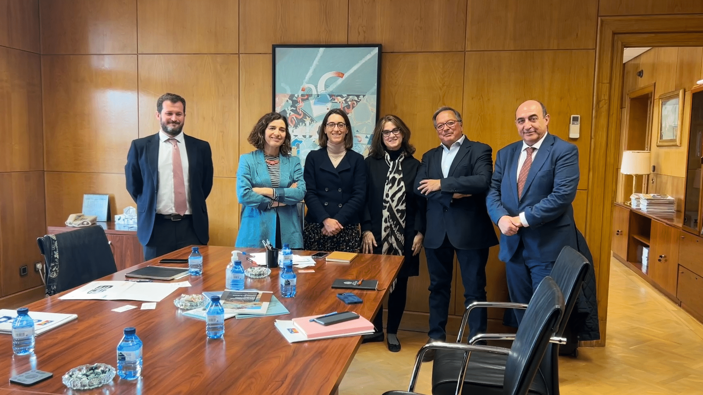 El Cluster Academico del Transporte y la Movilidad Segura y Sostenible se reune con el Ministerio de Transportes y Movilidad Sostenible
