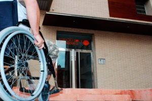 cursos-primeros-auxilios-discapacitados-at