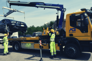 prevencion de riesgos para trabajadores de gruas de auxilio en carretera